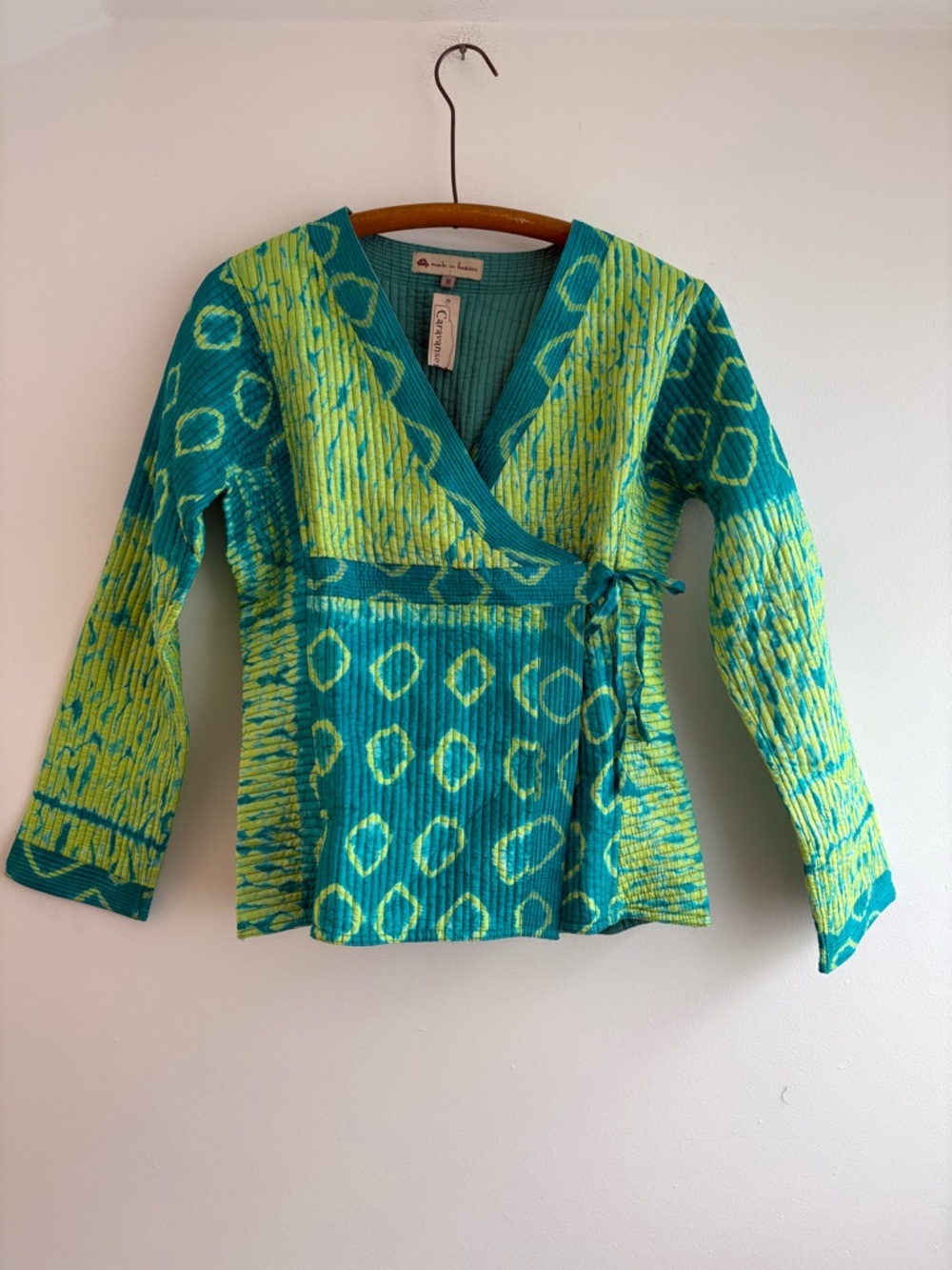 Deadstock silk quilted shibori jacket in teal and chartreuse - sz M